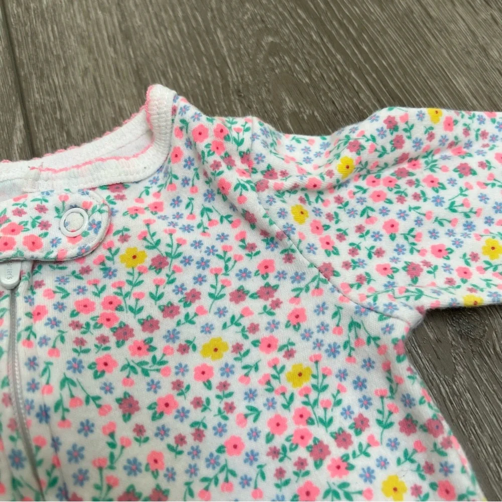 CARTERS ZIP UP FOOTED SLEEPER FLORAL 3MO